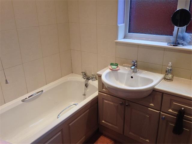  Image of 1 bedroom Flat for sale in Park Terrace Killingworth Newcastle upon Tyne NE12 at Park Terrace, Killingworth, Newcastle upon Tyne, NE12